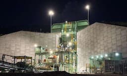 Merdeka Gold (EMAS) Mulai Ore Feeding di Tambang Pani