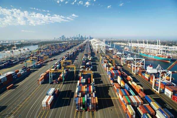 Surplus 67 Bulan Beruntun, Neraca Dagang RI Tembus USD2,66 Miliar per November