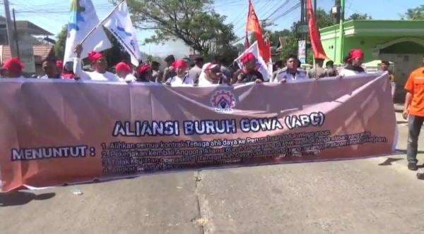 Kronologi Buruh Nyaris Bentrok dengan Warga saat Aksi di Depan PT Wings Group Gowa