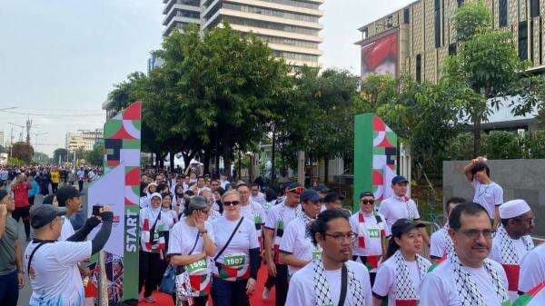Sebanyak 30 Duta Besar Negara Sahabat Ramaikan Walk for Palestine di Car Free Day