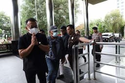 Terungkap! Bupati Ponorogo Diduga Minta Uang Rp1,5 Miliar ke Dirut RSUD