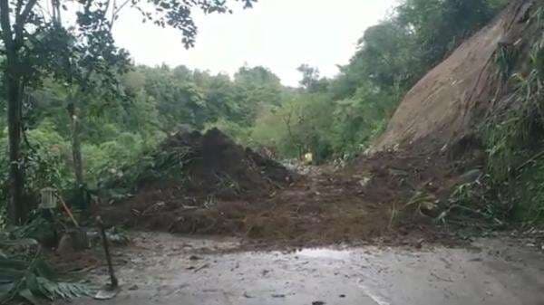 Longsor Tutup Jalur Magelang–Boyolali, Alat Berat Dikerahkan