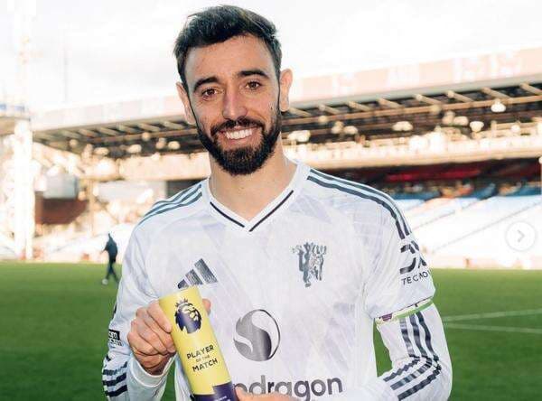 Rumor Hengkang Bruno Fernandes Memanas, Michael Carrick Pasang Badan untuk sang Kapten Manchester United