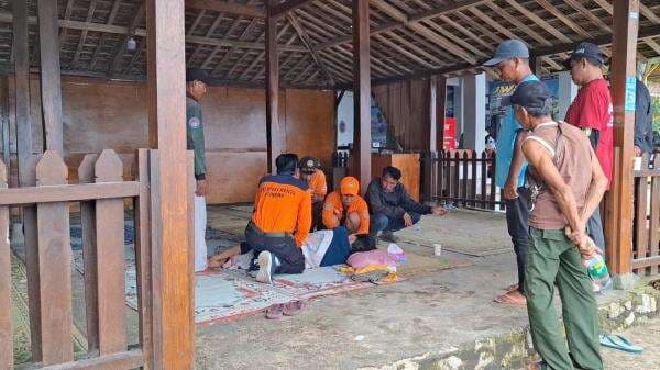 Seorang Wisatawan Pingsan di Pantai Watu Kodok, Gunungkidul, Yogyakarta