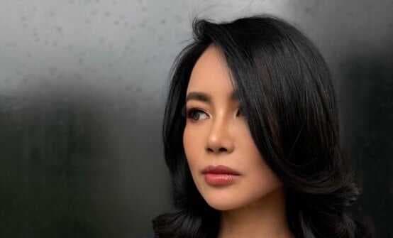 Dituduh Cewek Matre, Dearly Djoshua: Kembalikan Semua Pemberian Ari Lasso