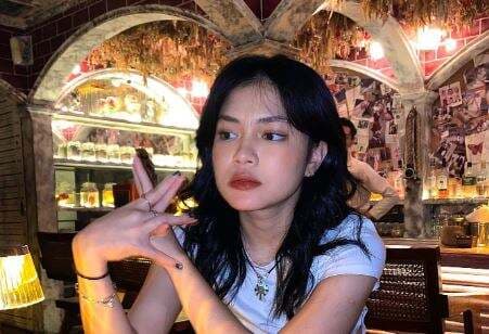 Jasmine Nadya Hidupkan Sosok Alya AADC di Tengah Kesibukan Bermusik