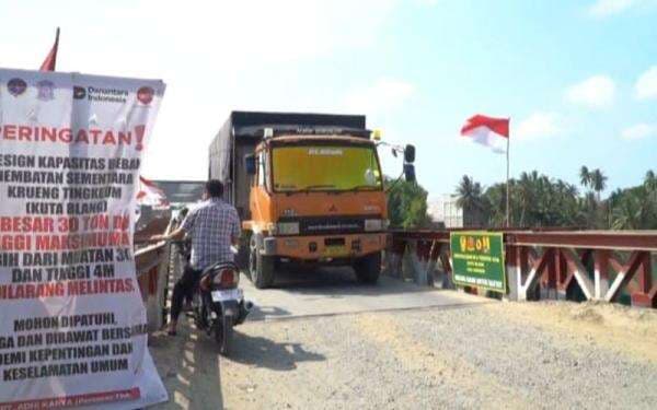Truk ODOL Dilarang Melintas di Jembatan Bailey yang Dibangun Pascabencana Sumatera