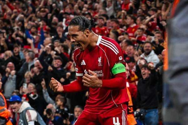 Bocor ke Publik! Isi Lengkap Rekaman VAR yang Bikin Gol Virgil van Dijk Dianulir vs Man City