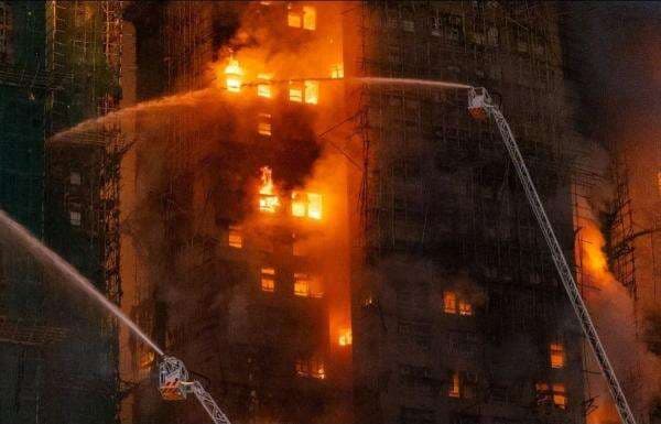 Korban Tewas Kebakaran Apartemen Wang Fuk Court Meningkat Jadi 44, Ratusan Masih Hilang