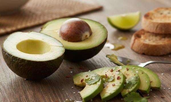 Kenapa Banyak Ahli Sarankan Makan Alpukat? Ini Jawabannya
