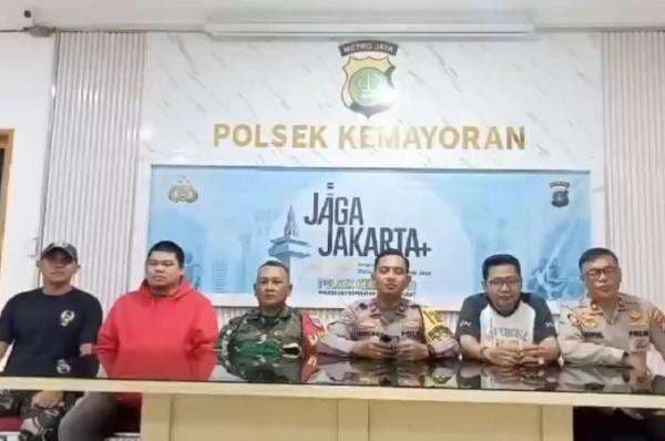 Anggota TNI-Polri Curigai Penjual Es Kue Jadul Berbahan Spons di Jakpus Minta Maaf