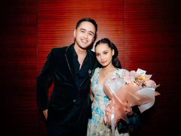 Perjalanan Cinta Minbite dan Indian Akbar, Pasangan Kocak yang Famous di TikTok Perjalanan Cinta Minbite dan Indian Akbar, Pasangan Kocak yang Famous di TikTok