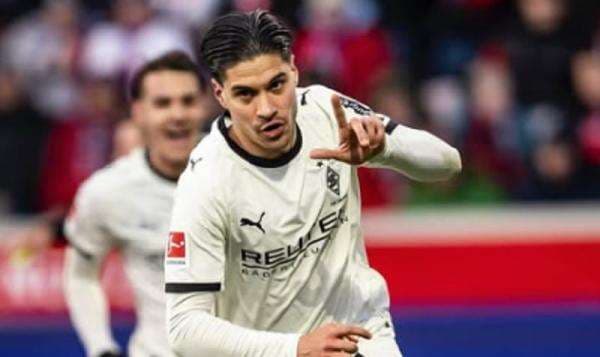 Kevin Diks Ceritakan Momen Kelam Awal Karier di Bundesliga