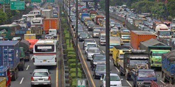 Ngeri! 2 Bocah Tersesat di Tol Wiyoto Wiyono, Diduga Korban Penculikan