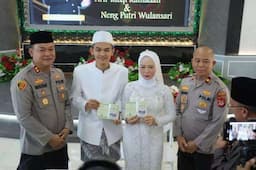 Viral! Pasangan Pembuang Bayi Dinikahkan oleh Kapolres Ciamis