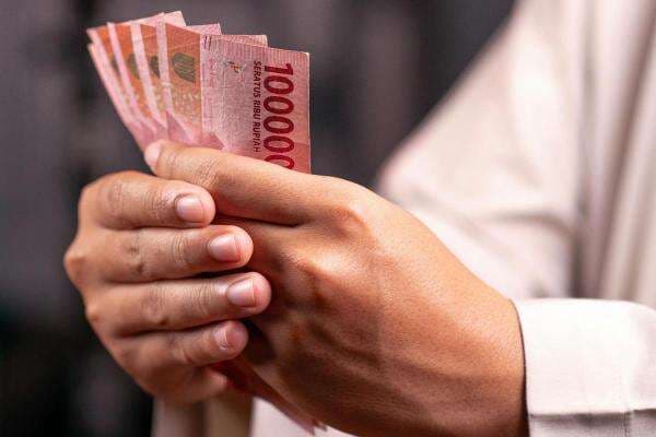 1,9 Juta Keluarga Dicoret dari Bansos PKH dan BPNT, Prabowo Hemat Anggaran Berapa Triliun? 1,9 Juta Keluarga Dicoret dari Bansos PKH dan BPNT, Prabowo Hemat Anggaran Berapa Triliun?