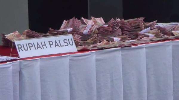 Kejari Gowa Musnahkan Rp490 Juta Uang Palsu Produksi Kampus UIN Makassar