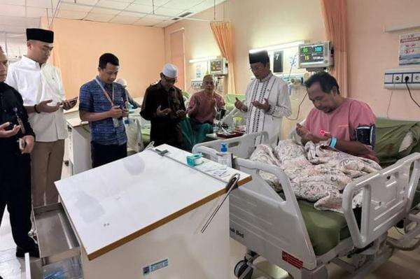 Menag Doakan Korban Bangunan Majelis Taklim Ambruk di Bogor: Wafat dalam Keadaan Syahid Menag Doakan Korban Bangunan Majelis Taklim Ambruk di Bogor: Wafat dalam Keadaan Syahid