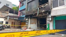 Usai Kebakaran Maut, Gedung Terra Drone Kemayoran Dipasangi Garis Polisi