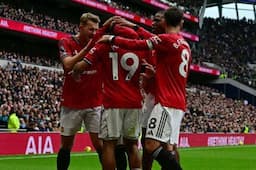 Gol Matthijs de Ligt di Injury Time Selamatkan MU dari Kekalahan di Kandang Tottenham