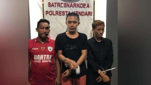Sempat Kabur Saat Digerebek, Bandar Sabu Diringkus di Ranomeeto Barat