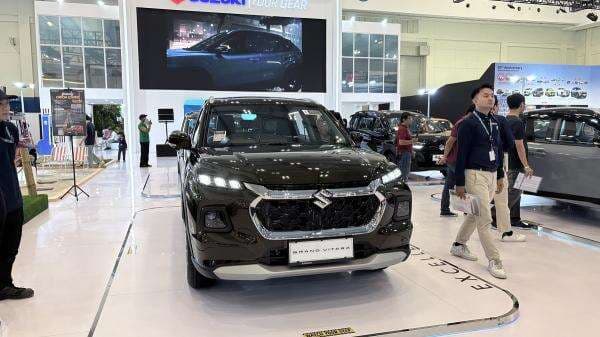 Suzuki Andalkan 3 Mobil Hybrid di GJAW 2025, Fronx hingga Grand Vitara
