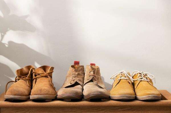 Rahasia Merawat Sepatu Bahan Suede Biar Tetap Awet dan Stylish! Rahasia Merawat Sepatu Bahan Suede Biar Tetap Awet dan Stylish!