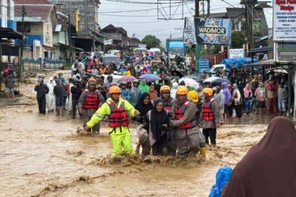 MUI Serukan Salat Gaib Korban Banjir: 174 Meninggal, 79 Hilang di Aceh–Sumut–Sumbar