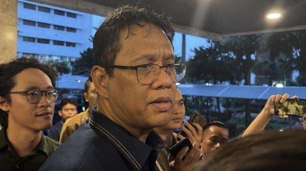 Purbaya Ancam Bekukan Bea Cukai: 16 Ribu Pegawai Dirumahkan