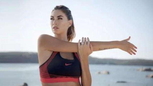 Model Cantik Ini Dicap Bikin Sial! Jadi Penyebab Cedera Petenis Italia karena Terlalu Banyak Berhubungan Intim