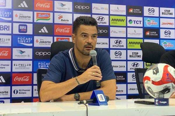 Carlos Pena Bicara Jujur usai Persita Dipermalukan Persija di Kandang Sendiri