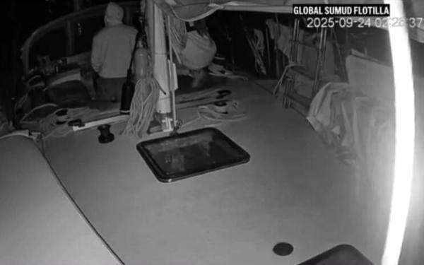 Wah, 2 Kapal Global Sumud Flotilla Lolos dari Adangan Kapal Perang Israel