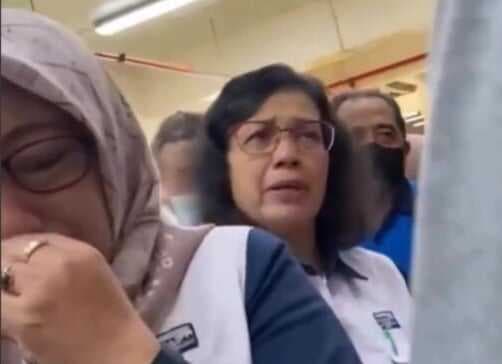 Viral! Tangis Ribuan Buruh Gudang Garam Terkena PHK Massal