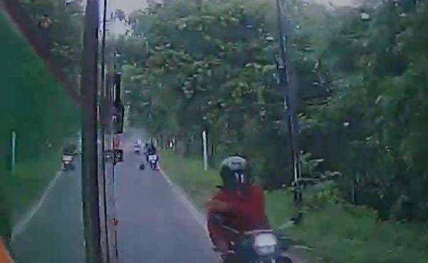 Viral Video Bus Trans Jatim Dilempar Batu di Gresik, Polisi Kantongi Identitas Pelaku