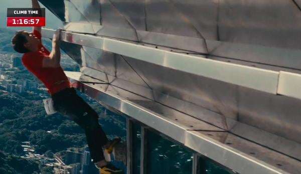 Tanpa Tali Pengaman, Pemanjat Tebing AS Taklukkan Pencakar Langit Taipei 101