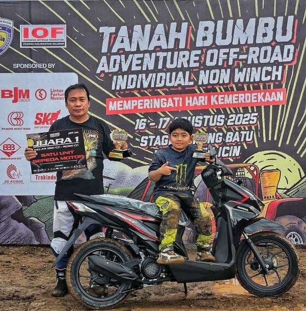 Haji Yanto Tim Halo Dayak Offroader Palangka Raya ucapkan Terimakasih atas dukungan semua pihak Haji Yanto Tim Halo Dayak Offroader Palangka Raya ucapkan Terimakasih atas dukungan semua pihak