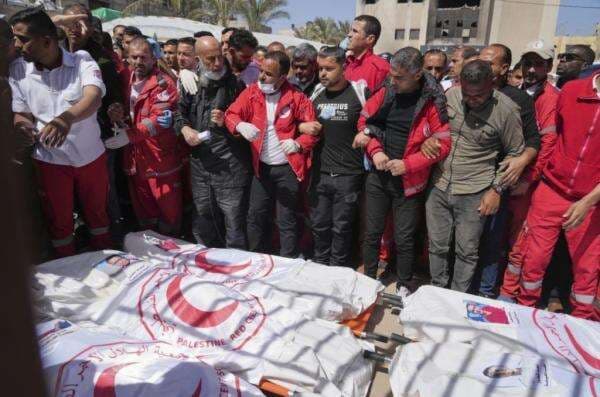 Brutal, Israel Diduga Lindas Tahanan Palestina Pakai Alat Berat