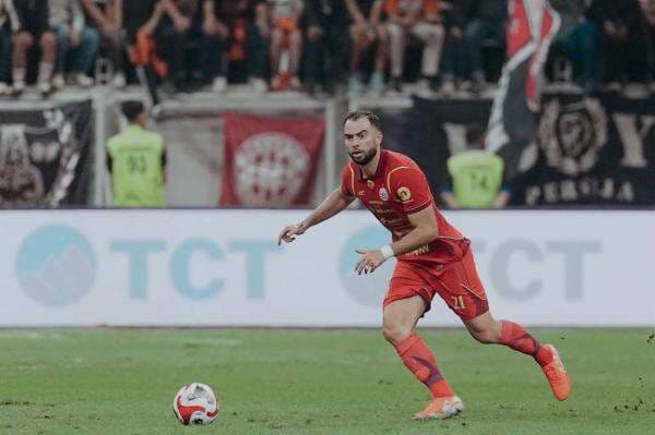 Persija Masuk Tiga Besar, Jordi Amat Akui Tekanan Mencekam di Jalur Juara