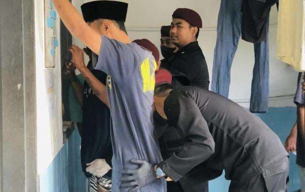 Razia Gabungan di Rutan Magetan, Petugas Temukan Barang Terlarang di Blok Hunian WBP