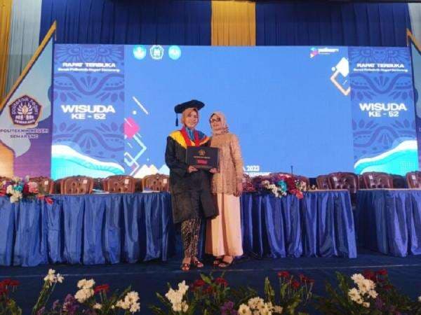 Kisah Mahasiswi Cantik Aissya Embun, Wisudawati Polines dengan Predikat Terdisiplin Tak Pernah Bolos Kuliah