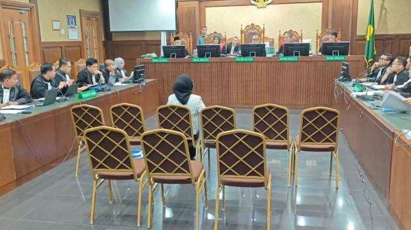 Dicecar Jaksa soal Penyewaan Terminal BBM PT OTM, Eks Dirut Pertamina: Tak Ada Masalah