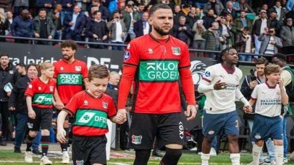 Hijrah ke Liga Prancis, Calvin Verdonk Satu Tim dengan Olivier Giroud