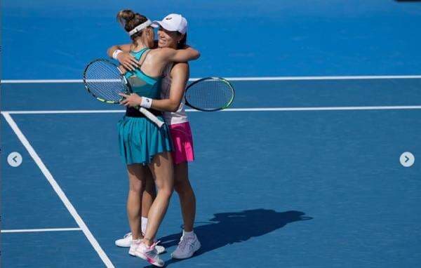 Hasil Australia Open 2026: Janice Tjen/Katarzyna Piter Tumbang dari Daria Kasatkina/Arina Rodionova!