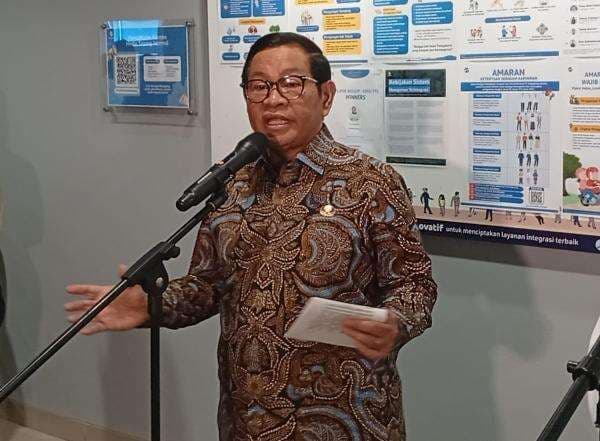 Aksi Nyata Pemprov DKI Rekrut 150 Disabilitas Jadi Karyawan, Zidan di Transjakarta