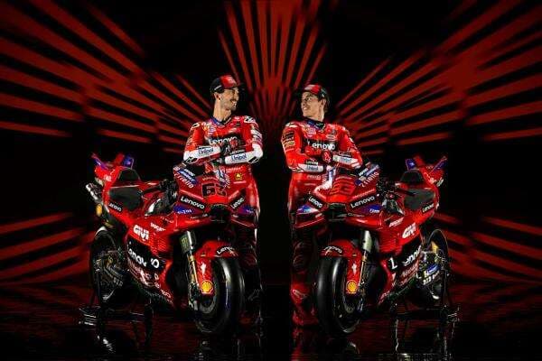 Kelas! Marc Marquez Yakin Francesco Bagnaia Bangkit di MotoGP 2026