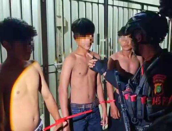 Bawa Celurit hingga Cairan Berbahaya, Sejumlah Pemuda di Ciputat Ditangkap