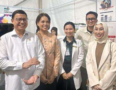 Dituduh Nikita Mirzani Jual Produk Berbahaya, Reza Gladys Langsung Buat Booth di Acara BPOM