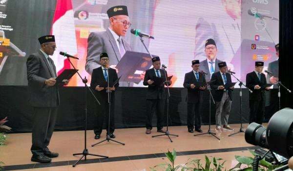 Tancap Gas Menuju Universitas Berdampak, Rektor UMS Lantik 5 Wakil Rektor Baru