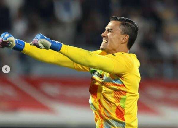 Bahagianya Emil Audero Antar Cremonese Menang 3-2 atas Klub Jay Idzes di Liga Italia 2025-2026