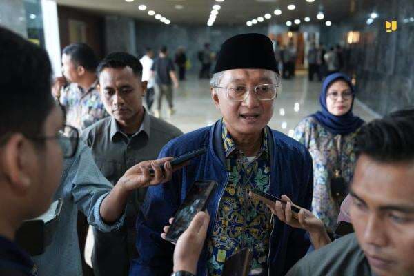 Menteri PU Percepat Kontrak Proyek Demi Tingkatkan Realisasi Anggaran di 2025